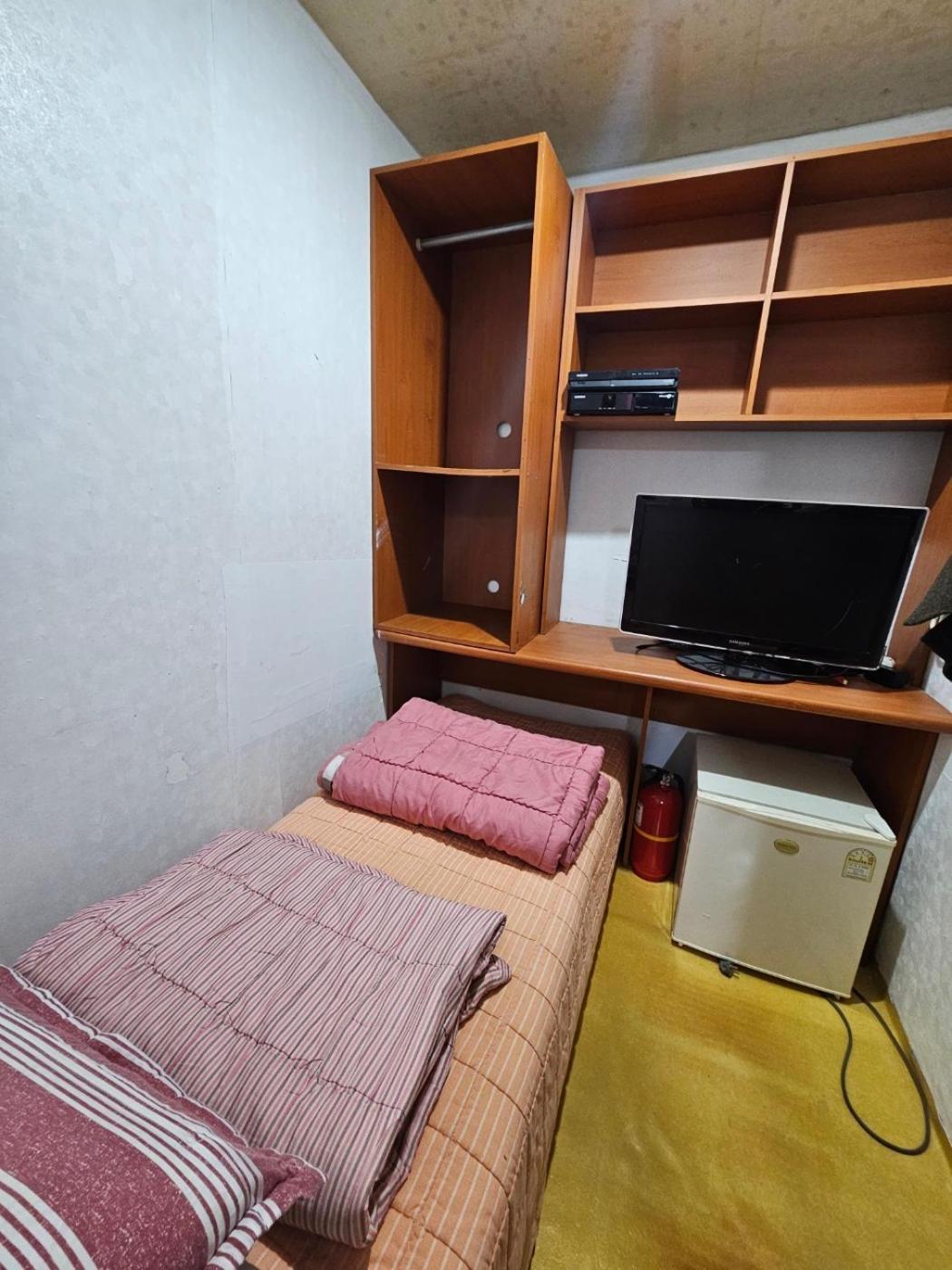 Ostello Mokhwatel Busan Esterno foto
